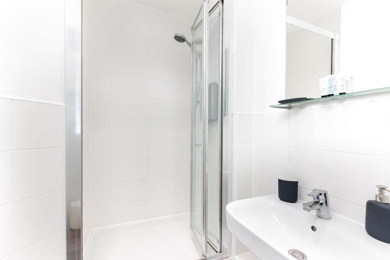 Hertford Serviced Apartments Ware Exteriér fotografie